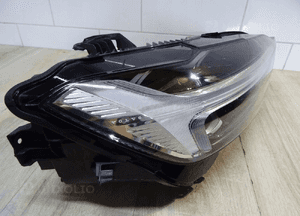 Volvo XC60 ii 2 lampa mid led prawa 32337375 2