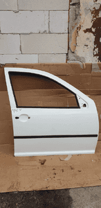 Drzwi prawy przód przednie prawe VW Golf IV 4 LB9A 1