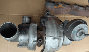 Toyota Avensis T25 Corolla Verso 2.2 d4d turbosprezarka 17201-0R020   0R040  VB13 4