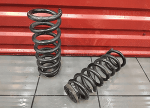 JAGUAR XF II X260 3.0D SPRĘŻYNA TYŁ SPRĘŻYNY KOMPLET ZDROWE ORYGINAŁ 1