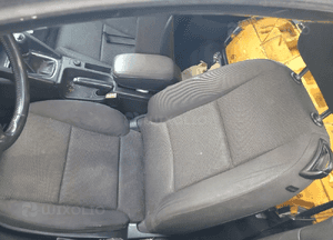 Audi A3 8P fotel przod przedni prawy 3D 2