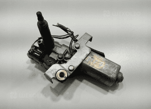 SILNICZEK WYCIERACZKI TYŁ TYLNEJ LAND ROVER DEFENDER HX12-17D413-AA 99-14 2