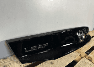 Blenda klapy bagaznika nissan leaf ii 90810-5SH0A 3