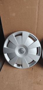 Dekielki kołpaki kapsle 16" Audi A3 8V 8V0601147C 2