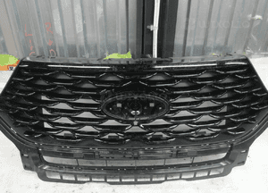 Ford Explorer VI 6 19-24 grill ATRAPA chłodnicy LB5B-8A133-BCW CAŁY 4