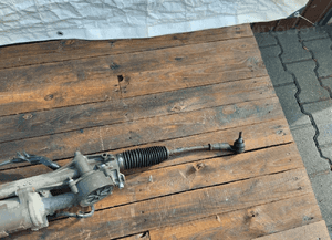 MAGLOWNICA PRZEKŁADNIA KIEROWNICZA VW GOLF VII LEON III A3 3Q0909144J UK 3