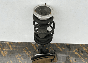 BMW X3 E83 Zwrotnica przód Lewa - 16304 2