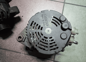 alternator yaris aygo 1.0 270600q120 3