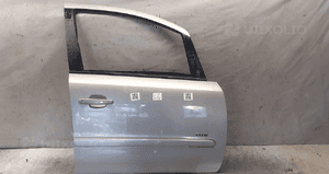 Drzwi przód przednie prawe opel zafira b Z157 srebrne 1