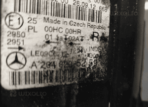 MERCEDES C- KLASA W204 LIFT LAMPA PRAWA PRZÓD PRZEDNIA ORYGINAŁ UK BDB 9