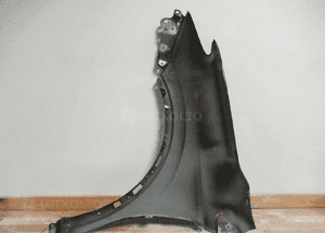 Błotnik przedni przód prawy toyota RAV4 iv 2013- 11
