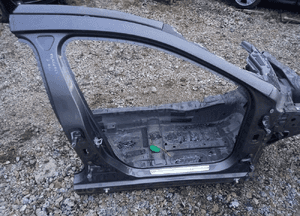 Mercedes W176 A176 ćwiartka przednia prawa próg 3