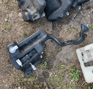 MERCEDES a176 b 246 cla 117  zbiorniczek płynu spryskiwaczy 2