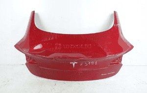 Tesla model 3 2017- pokrywa klapa bagażnika 1