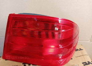 Lampa prawy tyl Mercedes w210 Sedan Nowa 2