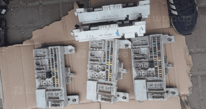 Mazda 3 BK 03-09 Moduł Komfortu sterownik komputer 1