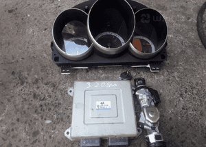 Mazda 3 BK 03-09 2.0 16V Komputer Sterownik LF50 1