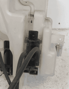 JAGUAR I-PACE X590 ZBIORNIK PŁYNU DO SPRYSKIWACZY SZYBY PRZEDNIEJ CZOŁOWEJ POMPKA 5