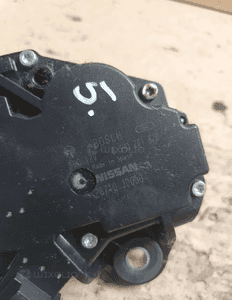 silniczek wycieraczki tył qashqai j10 0390201820 3