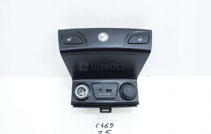 PORT USB ZAPALNICZKA HYUNDAI IX35 84622-2S100 1