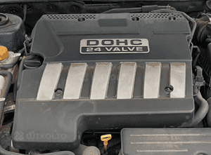 Chevrolet Epica 2.5 24v oslona na silnik obudowa gorna silnika 1