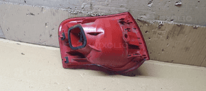Lampa prawy tył tylna prawy w błotnik VW Passat B6 Kombi 3C9945096N 6