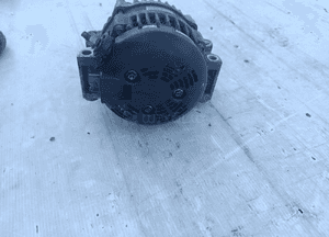 Grand cherokee WK2 3.0CRD alternator 104210-6591 P04801835AB 3