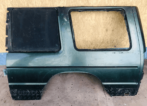 Błotnik tylny tył lewy Land Rover Discovery 1 I 3-drzwiowy 1