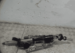 MERCEDES W204 KOLUMNA KIEROWNICZA ELEKTRYCZNA 1