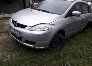 Mazda 5 CR 05-10  Maska zderzak kolor 22V zamek  pas atrapa Lampa w kolor 1