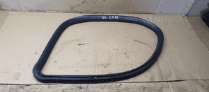 Uszczelka szyby lewy tył tylna lewa Mercedes GL X166 W166 A1666808900 A1666806501 1
