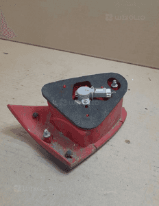 Alfa romeo 147 3D lampa prawy tył w klapę 5
