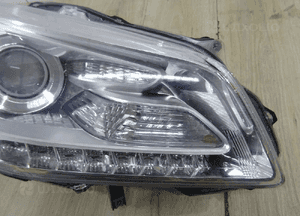Lampa lewa xenon suzuki SX4 s cross 100-17735 2