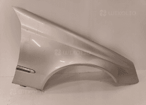 Mercedes w211 e klasa 02-09 BŁOTNIK PRAWY PRZÓD 1