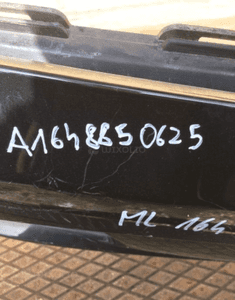 MERCEDES ML 164 zderzak przedni  przód 5