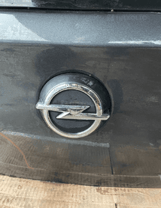 Klapa bagaznika kompletna opel karl org fv 9