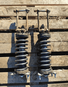 JEEP CHEROKEE LIBERTY KK 2.8 CRD 07-12r AMORTYZATOR LEWY PRAWY PRZÓD BDB 1