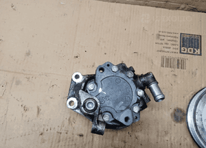 Pompa wspomagania kierownicy Audi A6 C6 3.2 FSI 4F0145155C 06E145393A 4