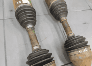 Jeep cherokee liberty kk 2.8CRD 07-12r. półoś przegub prawy przód bdb 10