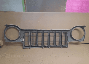 Jeep Cherokee III Liberty grill atrapa pas 5