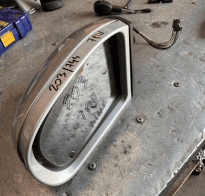 MERCEDES C 203 lusterko LEWE 7 pin srebrne 744 lakier 5