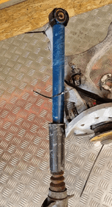 Audi A6 C7 zwrotnica amortyzator prawy prawa tył 4G0505432E 8R0505312F 3