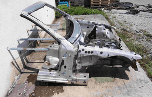 Podłuznica cwiartka lewa lub prawa kolor 744 mercedes sl R230 4