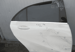 MERCEDES a 176 zamek szybka dzwi prawy tył klamka