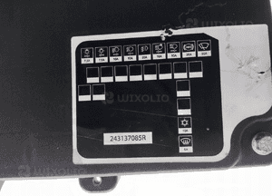 Obudowa skrzynki bezpieczników master iii movano b 243137085R 2010-2019 5
