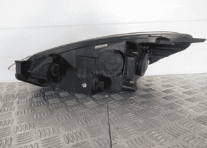Lampa przednia prawa ford fiesta MK8 H1BB 2017- 6