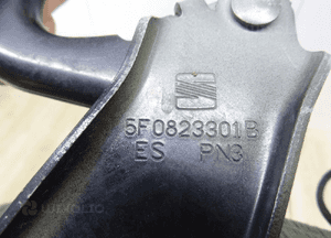 Zawias maski prawy seat leon iii 5F 5F0823302B 7
