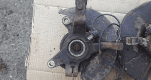 Mazda mpv 99-06 Zwrotnica piasta lewa prawa przód 5