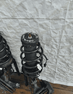 MCPHERSON AMORTYZATOR PRAWY ZWROTNICA CHEVROLET ORLANDO 2.0 VCDI 2