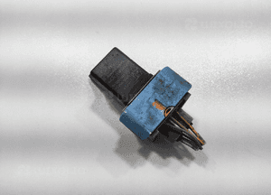 PRZEKAŹNIK ŚWIEC ŻAROWYCH PEUGEOT 208 I 1.6 HDI 9803299780 2012-2019 2